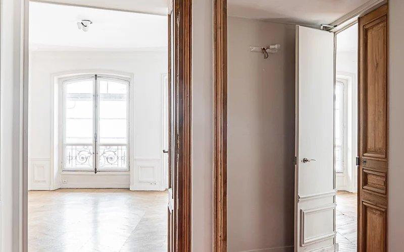 FOR SALE Apartment for use as housing or offices Paris 5e - 97.51m²